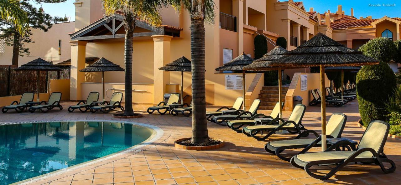 Luzbay Pool Apartments Exteriér fotografie